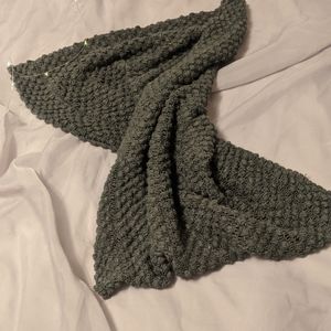 Grey knit Infinity scarf